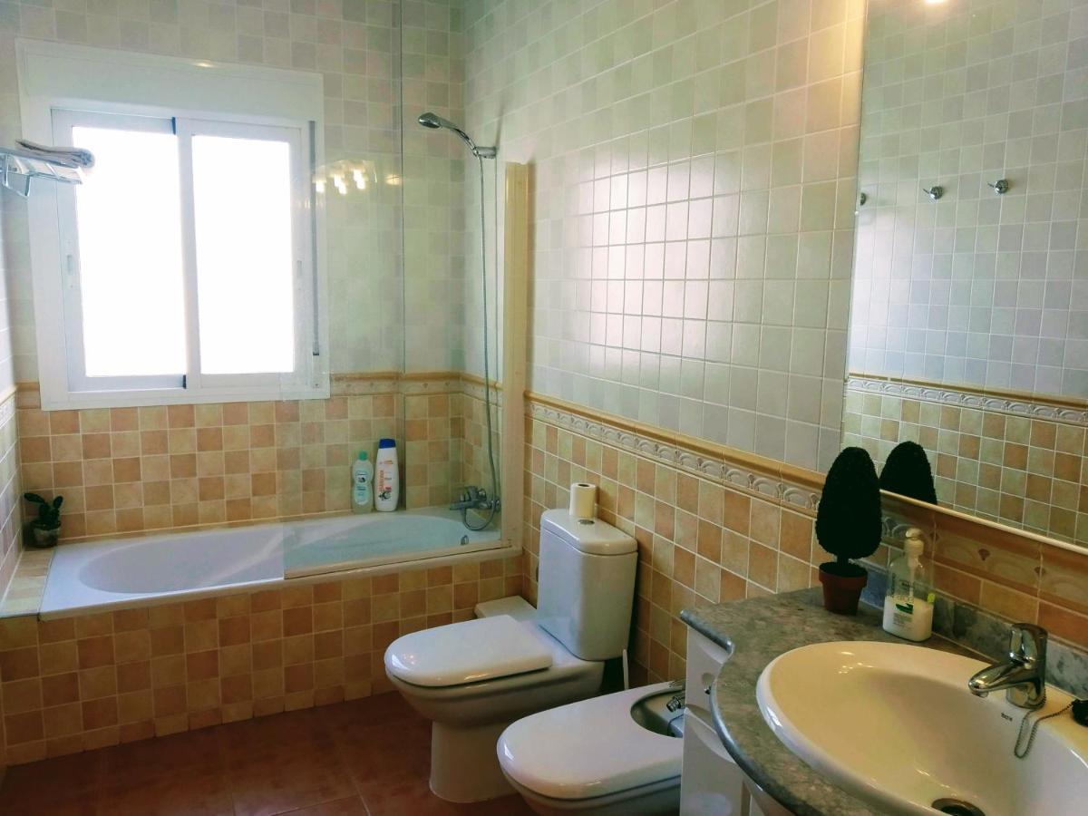 Casa Rural Con Chimenea, Barbacoa, Terraza Y Solarium Villa Illar Екстериор снимка